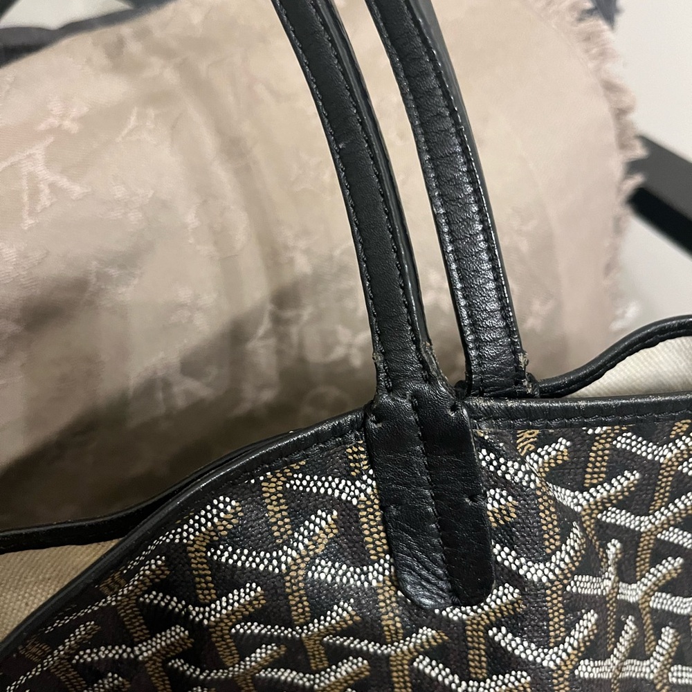 SOLD Goyard Goyardine Saint Louis PM w/pouch - Picture 5 of 13